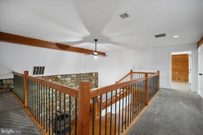 Building Photo - 2200 Blanchard Pl
