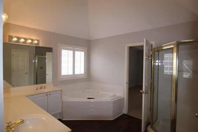 Building Photo - 1140 Graystone Crossing