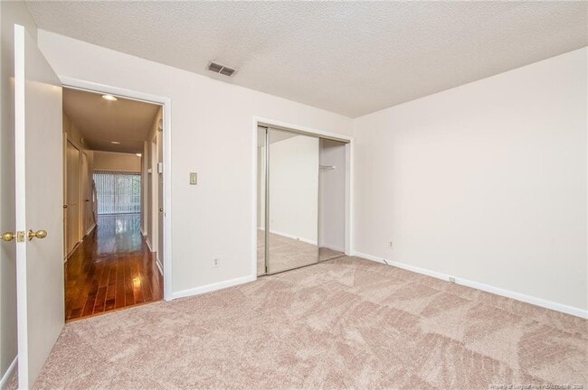 Building Photo - 400 Cypress Trace Dr