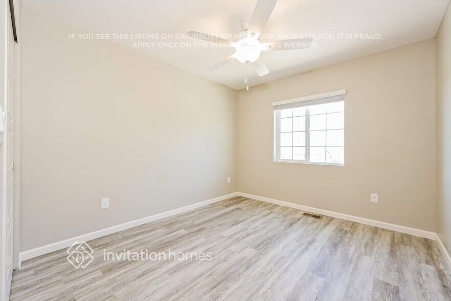Building Photo - 1868 S Flat Rock Way