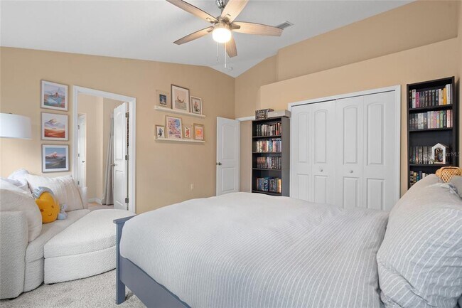 Building Photo - 6714 Breezy Palm Dr