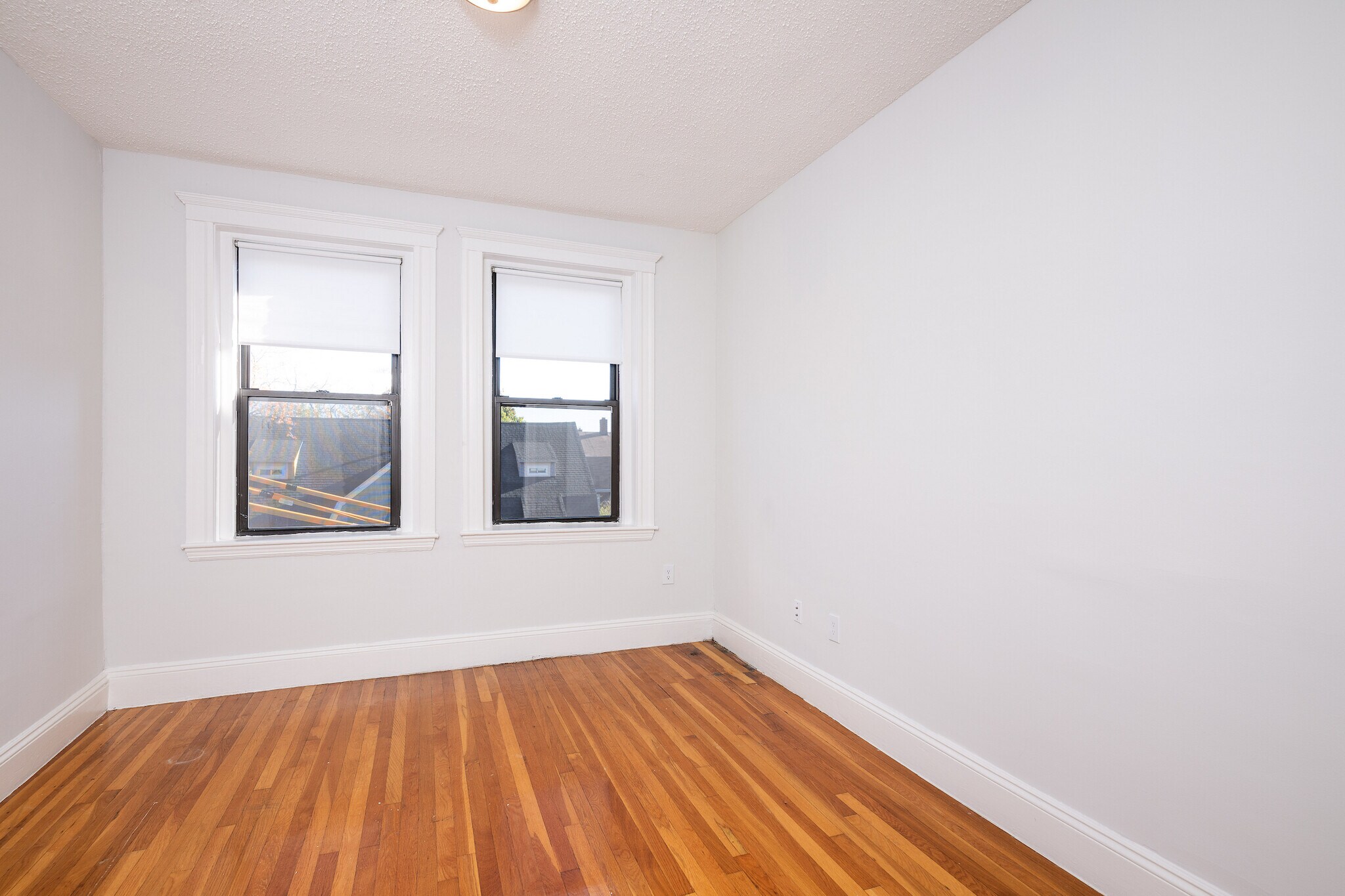 Building Photo - 16 Elko St