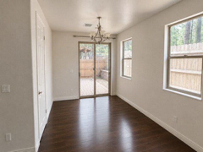 Building Photo - 2836 W Pico Del Monte Cir