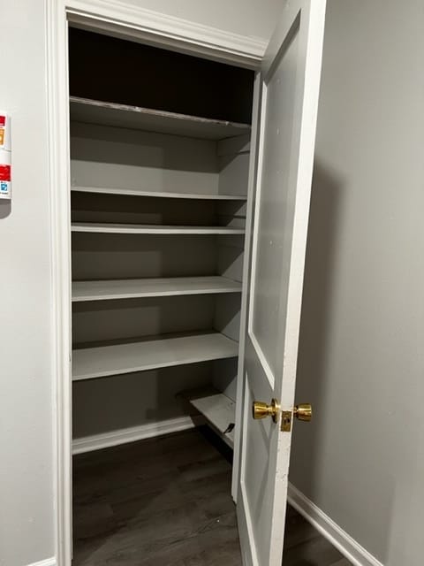 Building Photo - 1909 McCall St