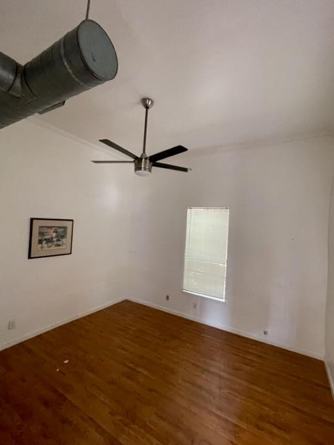 Building Photo - 208 Medina St