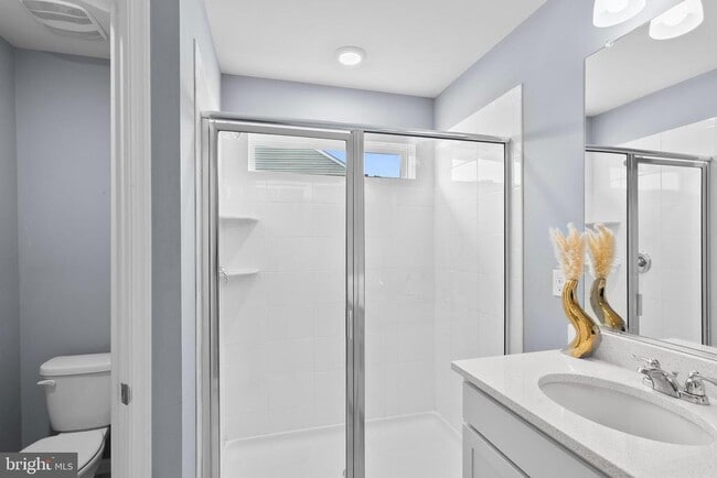 Building Photo - 9715 Summerton Dr