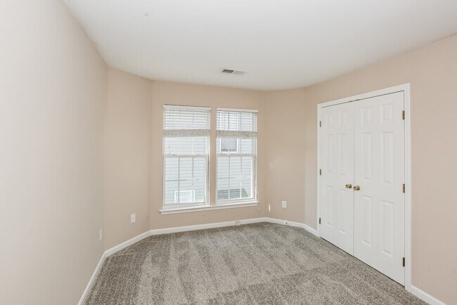 Building Photo - 7311 April Mist Trail