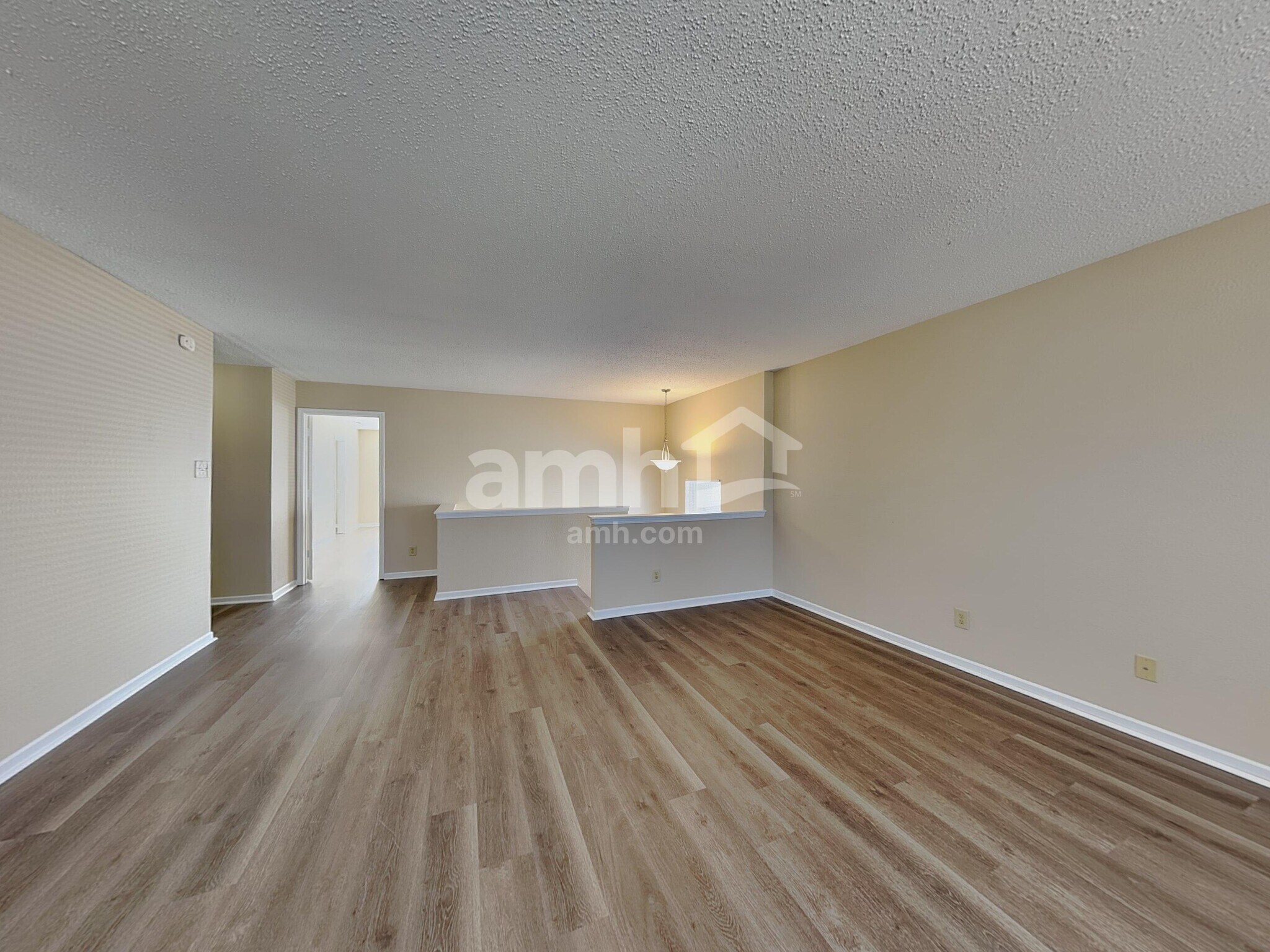 Building Photo - 10421 Parmer Cir