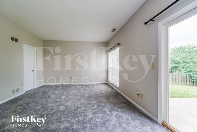 Building Photo - 851 Spivey Ln