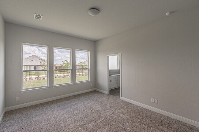 Building Photo - 316 Amenduni Ln