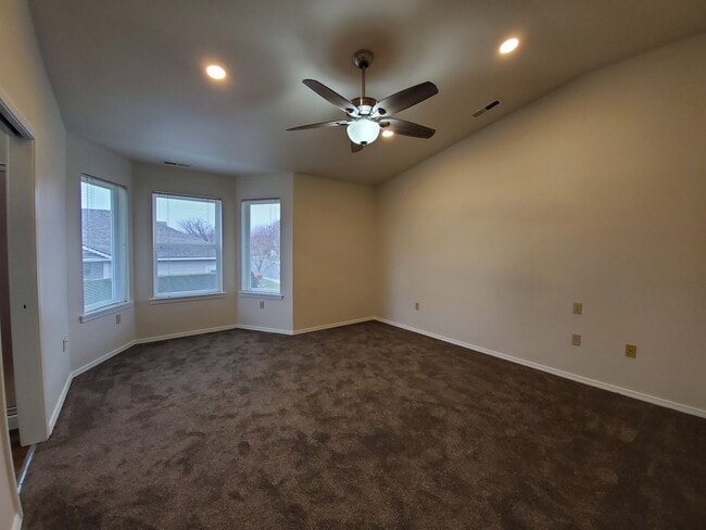 Building Photo - 1611 Lamb Ave