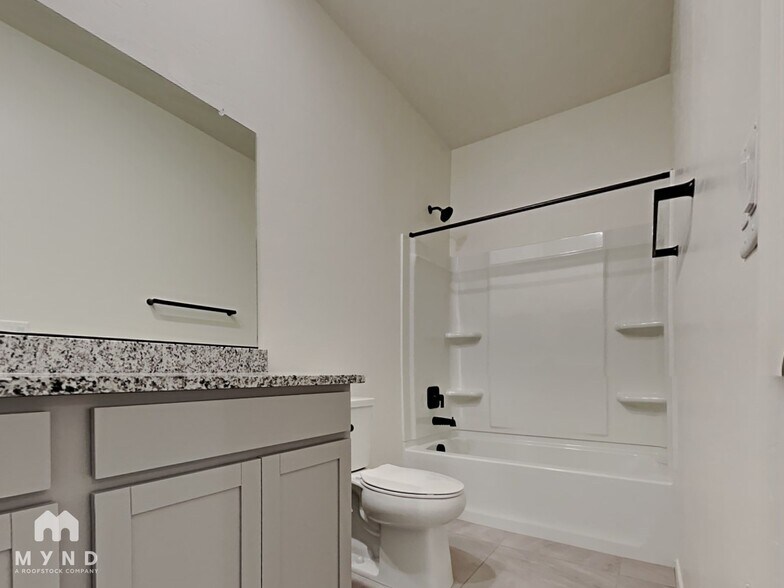 Building Photo - 7966 S Golden Bell Dr