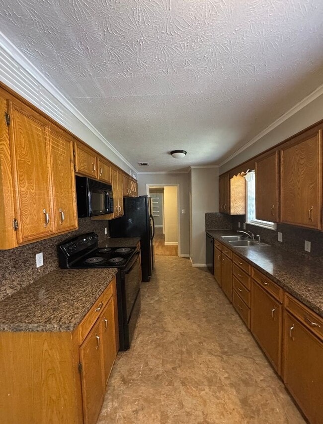 Building Photo - Rental Property