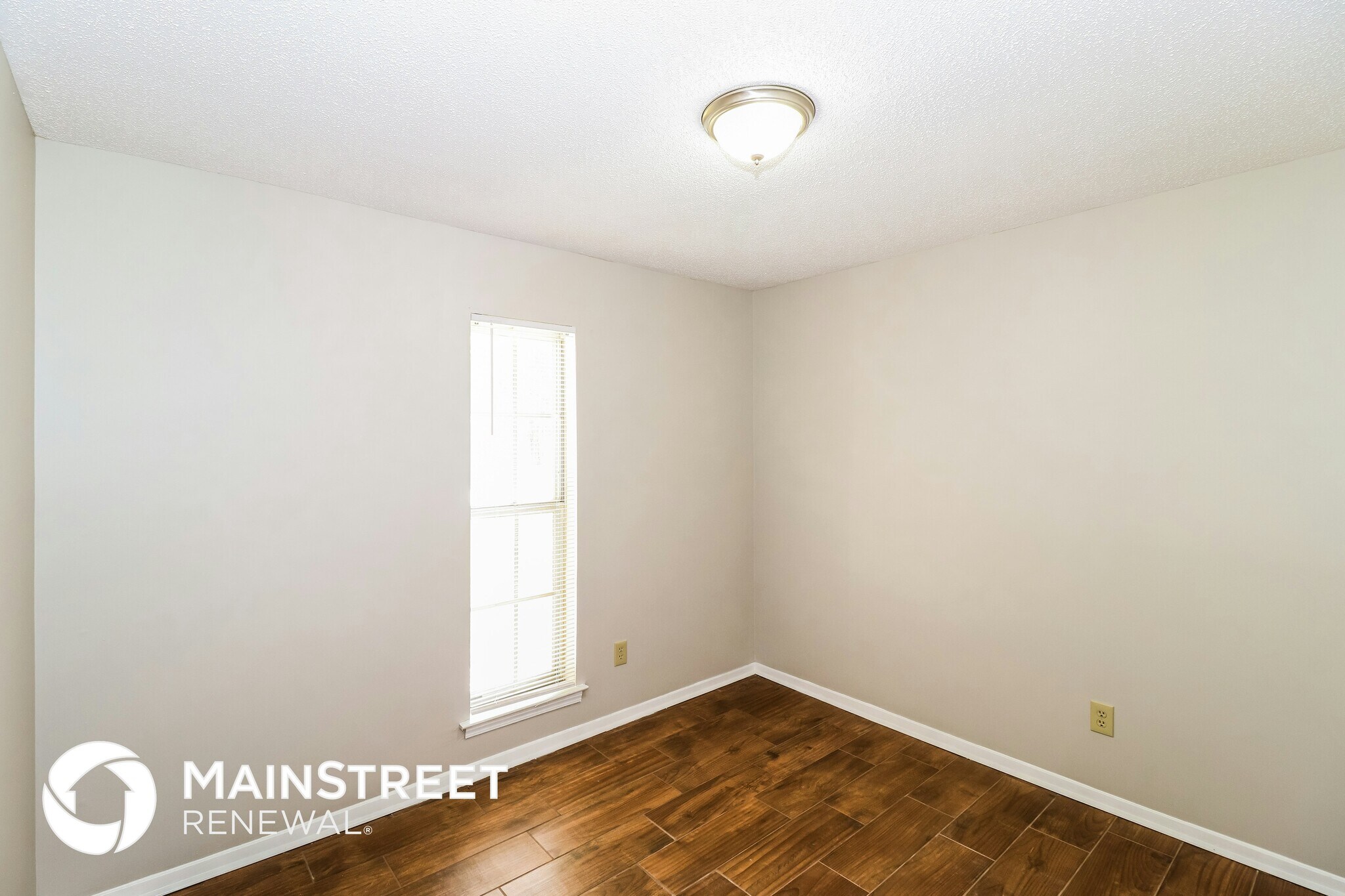 Building Photo - 2145 Bobolink Trail