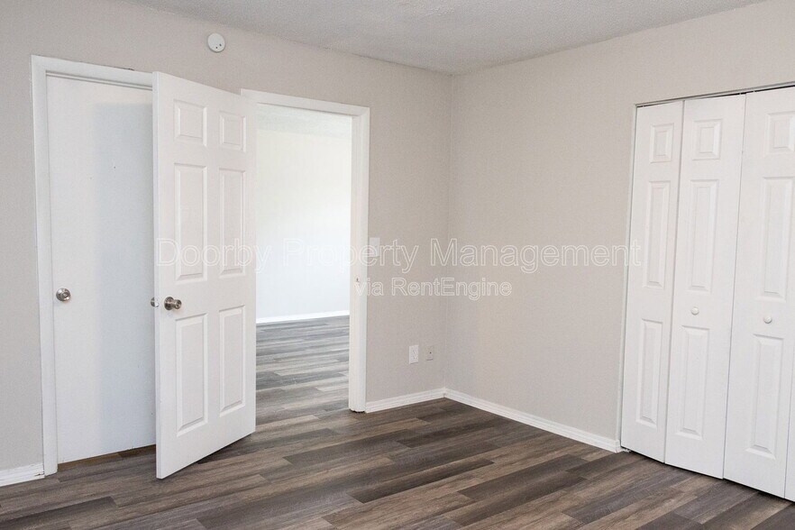Building Photo - 5102 Tennessee 58