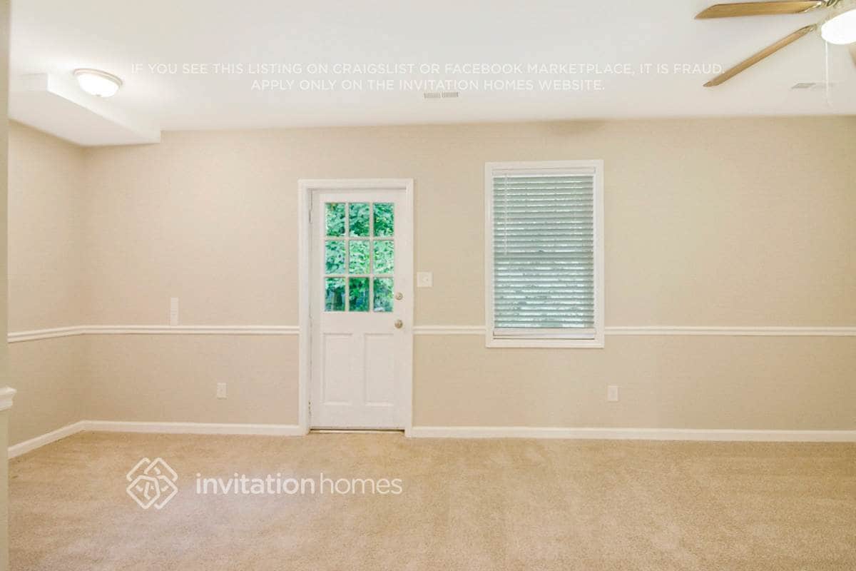 Building Photo - 2908 Buckthorne Ct