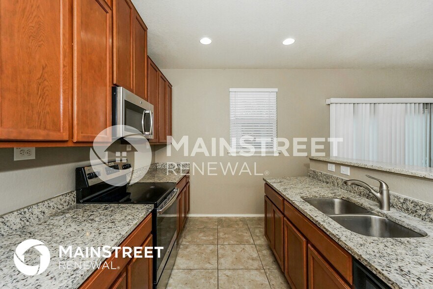 Building Photo - 306 Orchard Willow