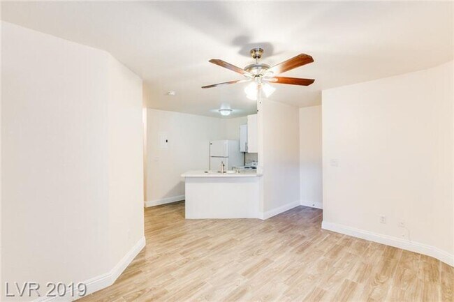 Building Photo - Wonderful upgraded 1 bed 1 bath unit