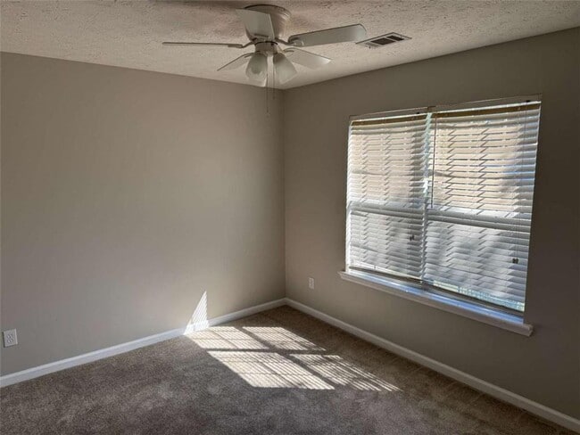 Building Photo - 1672 Walters Park Ct