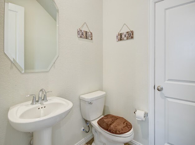 Building Photo - 1646 Ryon Falls Dr