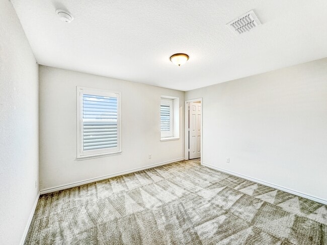 Building Photo - 3319 Taurus Sky