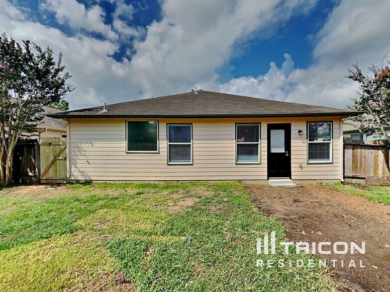 Building Photo - 21918 Willow Shade Ln