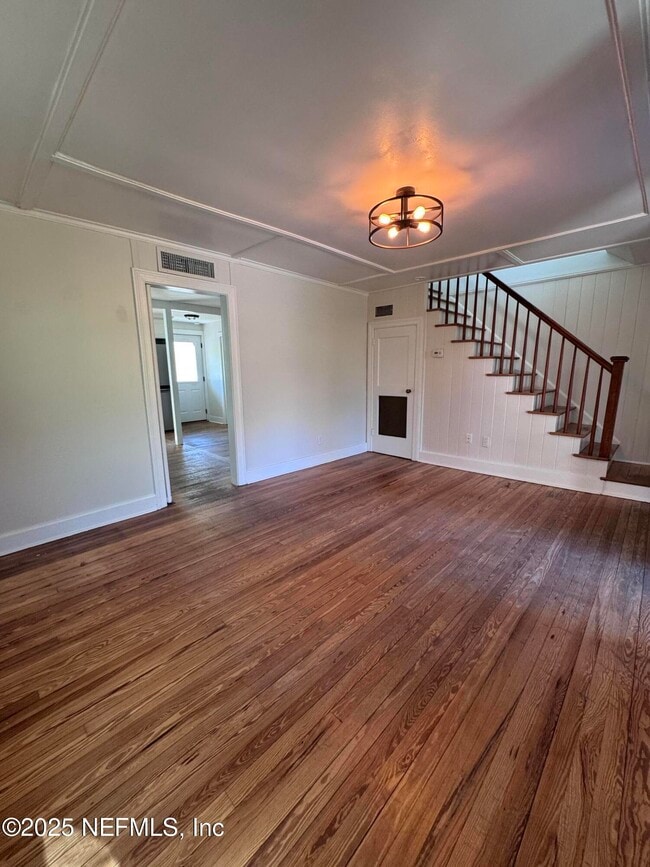 Building Photo - 2786 Fieldston Ln