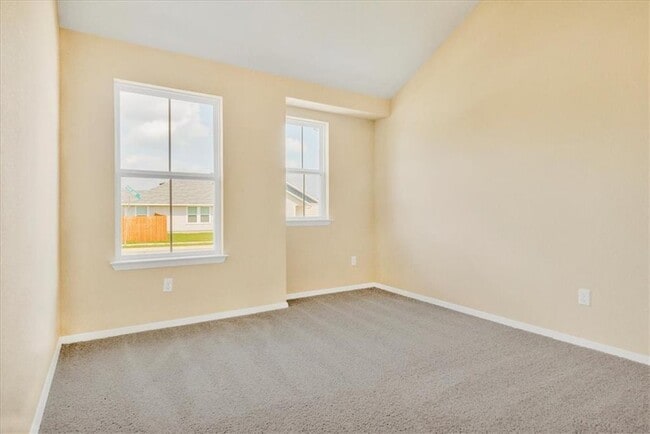 Building Photo - 100 Four Star Dr