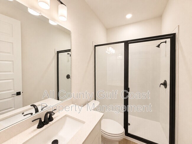 Building Photo - 168 Shady Edge Lp