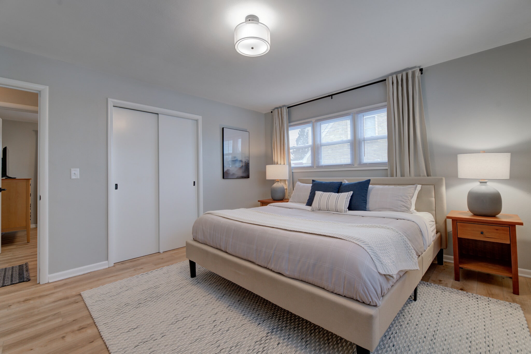 Building Photo - 834 Oregon St