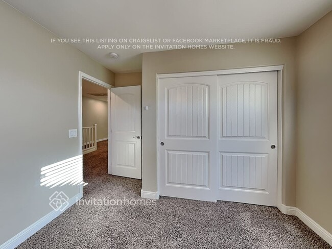 Building Photo - 1735 N 209th Ave