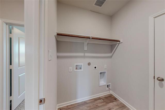 Building Photo - 2113 Emma Ct