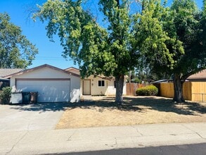 Building Photo - 8893 Kelsey Dr