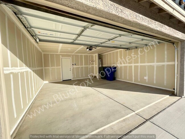 Building Photo - 8790 E Stone Meadow Cir