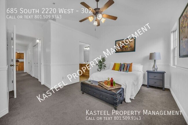 Building Photo - 685 S 2220 W