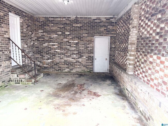 Building Photo - 6219 Johnson Rd