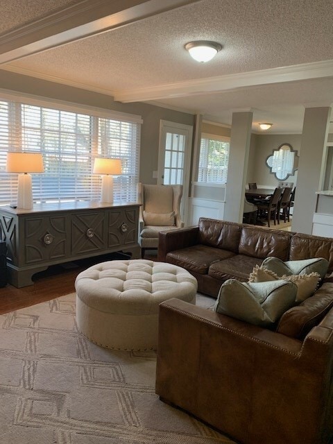 Building Photo - 1908 Newfields Rd