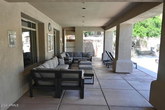 Building Photo - 16420 N Thompson Peak Pkwy