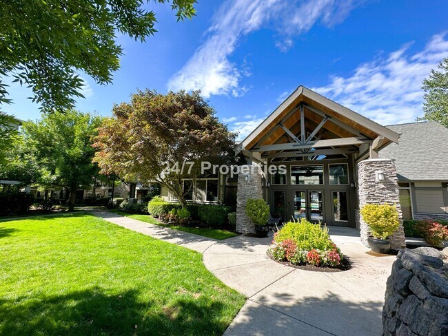 Building Photo - Updated 2 BD | 1 BA Condo with Amenities - Arbor Crossing