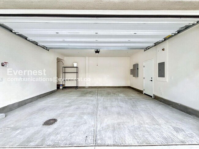 Building Photo - 29564 Monarch Rd