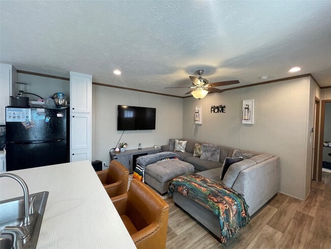 Building Photo - 20410 Telge Rd