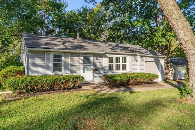 Primary Photo - 7036 Hunter St