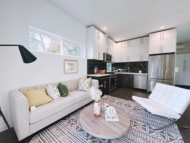 Building Photo - 1525 NW 60th St