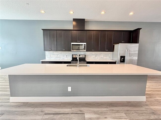 Building Photo - 8200 Elion St