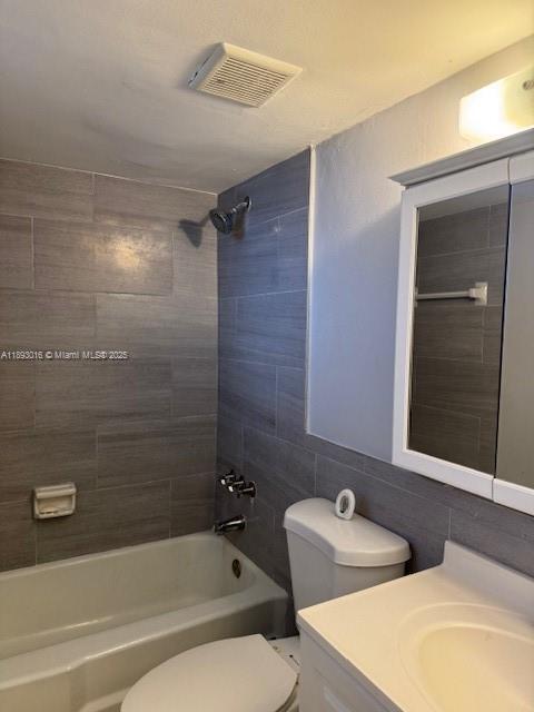 Building Photo - 1800 Sans Souci Blvd