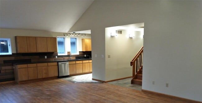 Building Photo - 1848 Arbordale