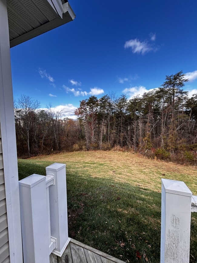 Building Photo - 12 Jackmia Way