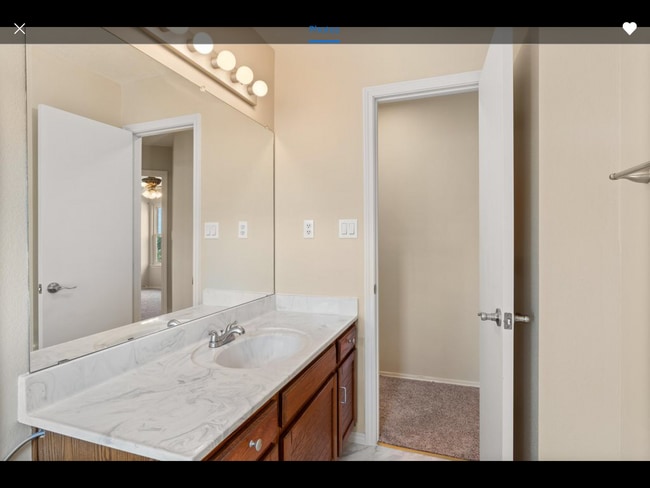 Building Photo - 6232 Prairie Sage Dr NW