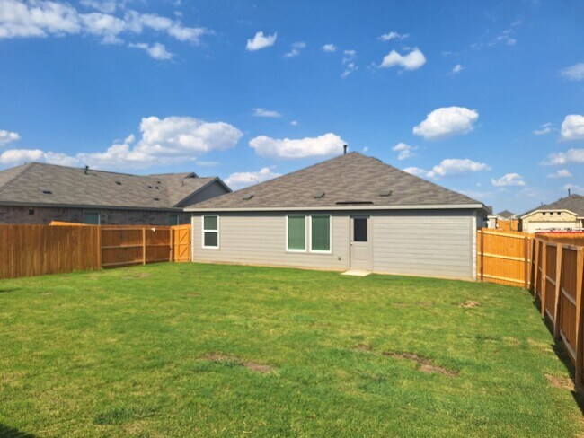 Building Photo - 15009 Bushwacker Wy