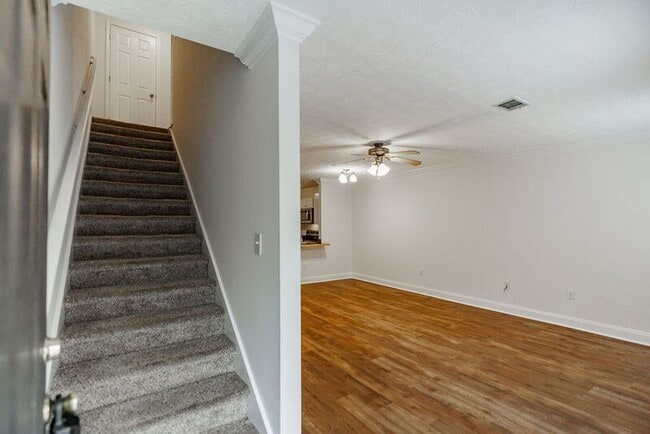 Building Photo - 105 Westchester Dr